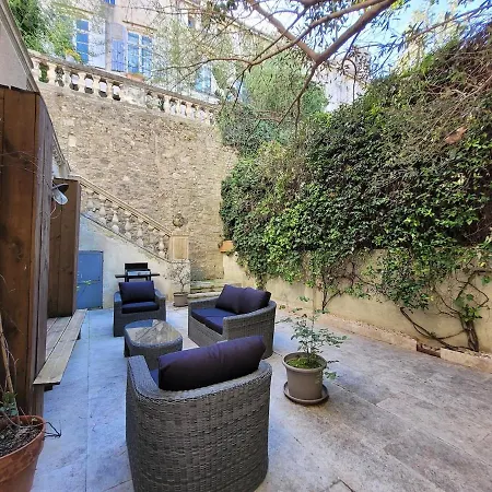 Apartment Magnifique 8 Personnes Hyper Centre Montpellier